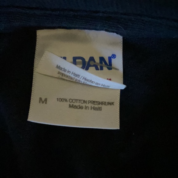 Medium t-shirt - Picture 3 of 3